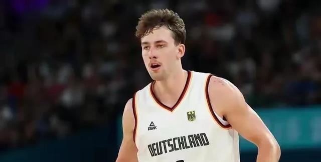 A火箭队中, img, 篮板 A火箭队中, img, 篮板