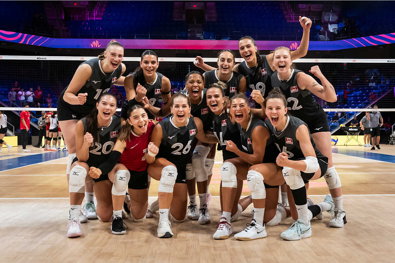 加拿大女排, cn 加拿大女排, cn