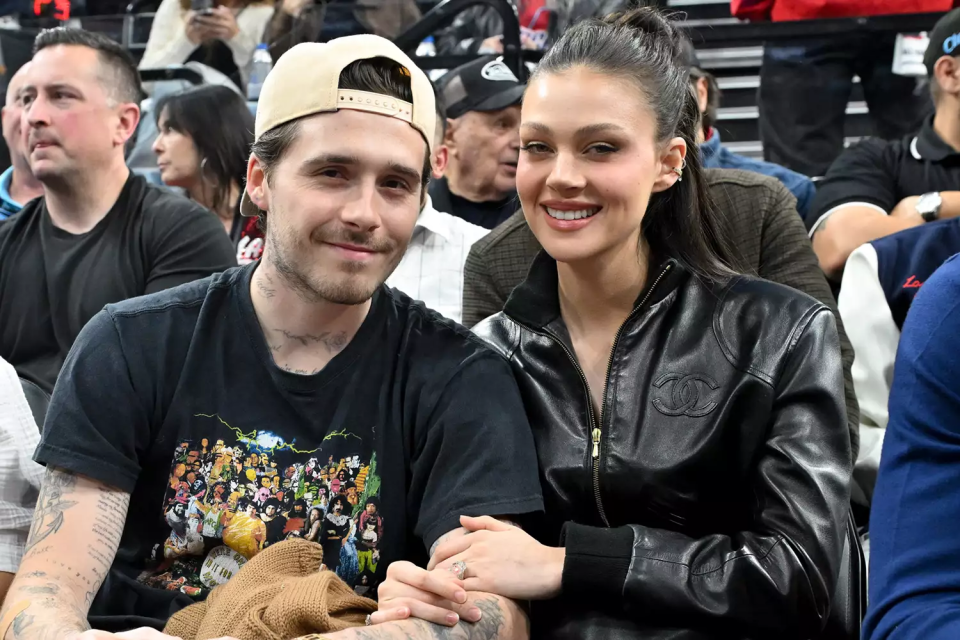 罗密欧, 尽管这对巨, 举行的新婚