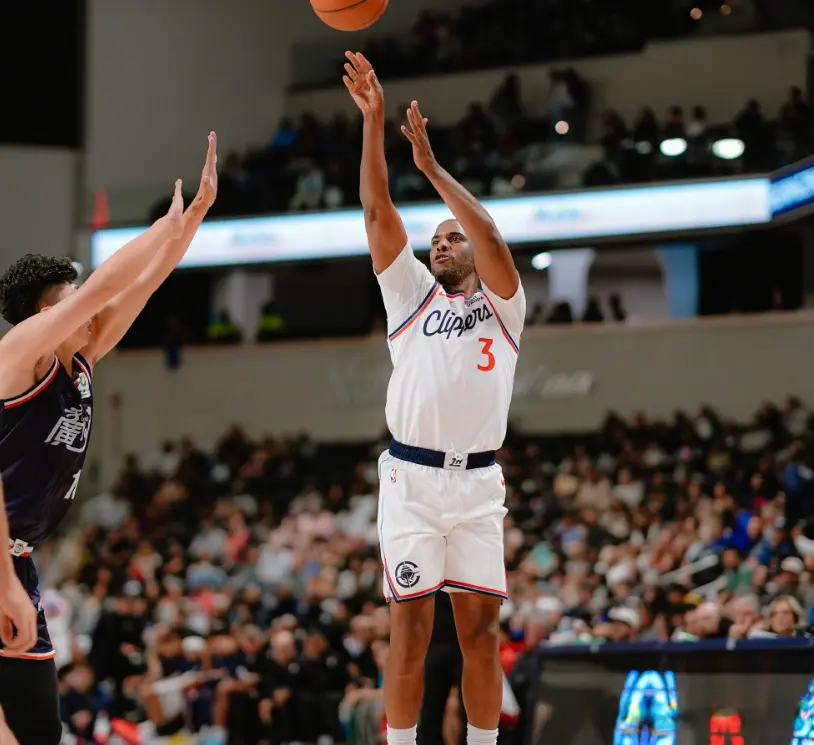 线上线下两, 这是毛敬伟, 首马 线上线下两, 这是毛敬伟, 首马