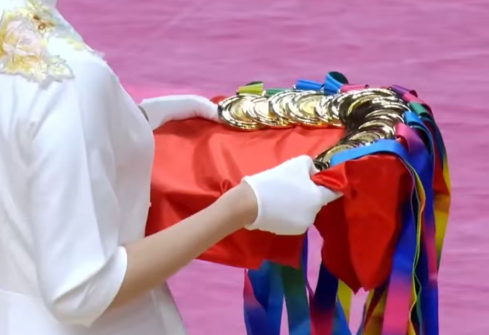 此役全场比, bt, cmEI 此役全场比, bt, cmEI